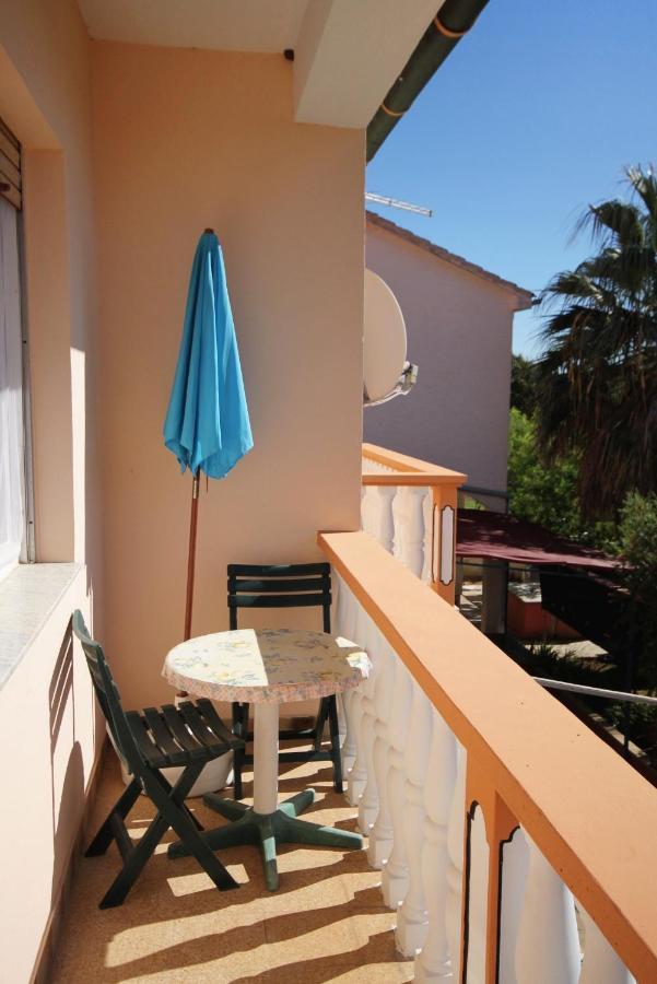 Apartments For Families With Children Privlaka, Zadar - 5747 Exterior foto